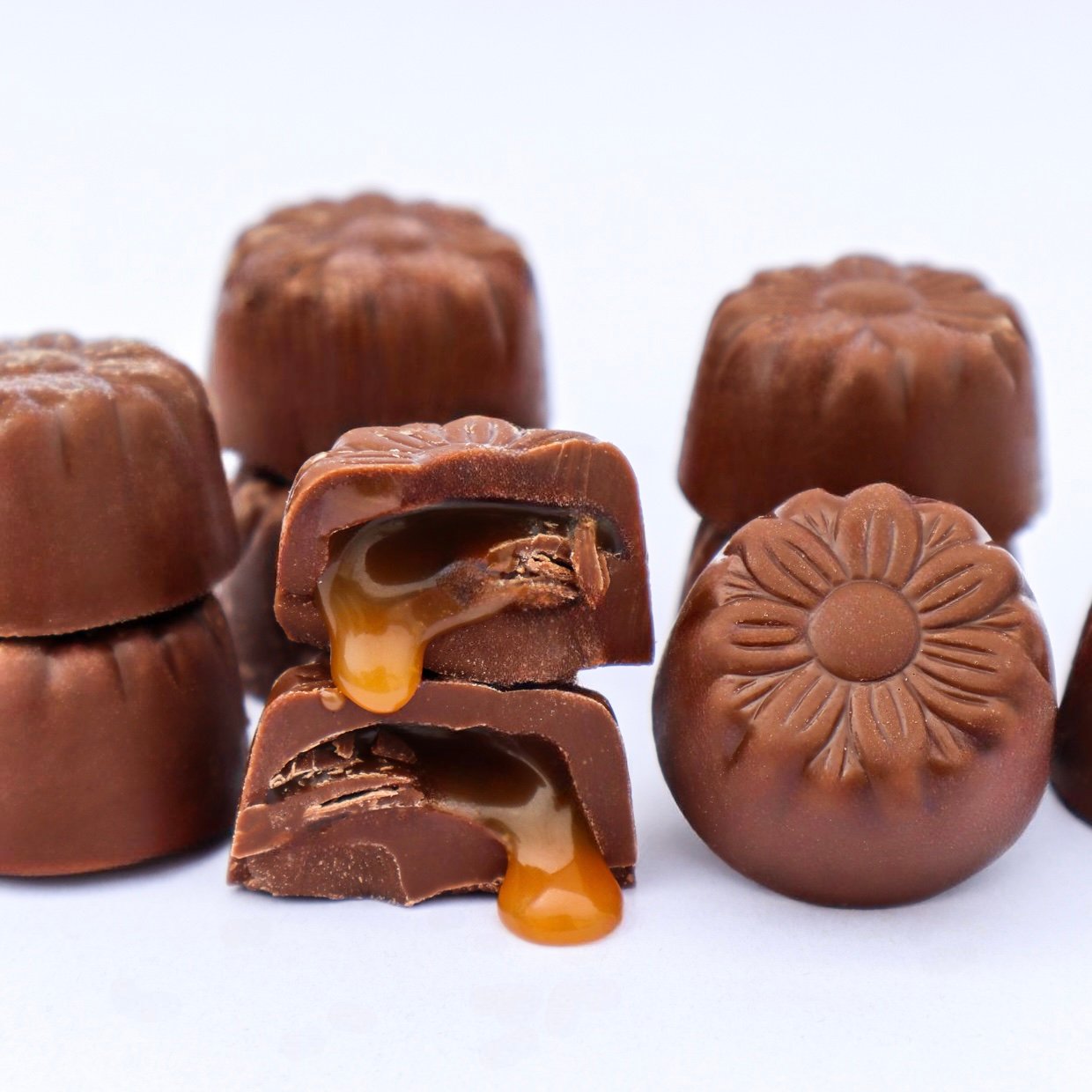 Chocolate Flower Panda Finnish chocolate spain portugal toffee caramelo panda suklaa