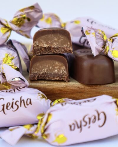 Geisha Chocolate fazer chocolate godis fabrica Finnish chocolate karl fazer suklaa suomi espana portugal praline Christmas chocolate